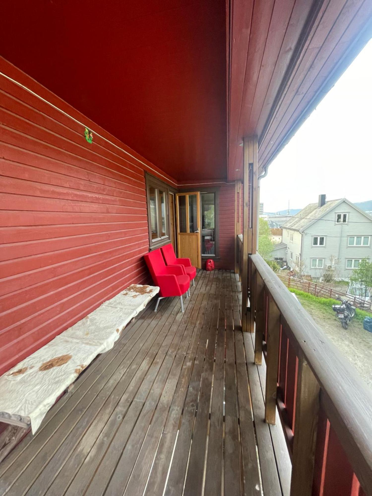 Aurora Tromso Apartment Bagian luar foto